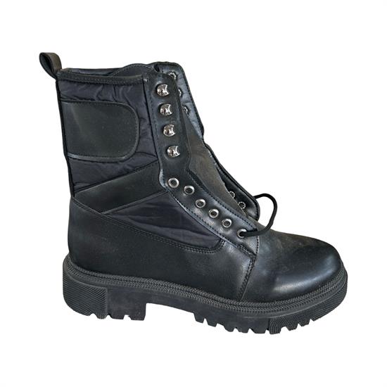 Siyah Kadın Postal Kar Botu